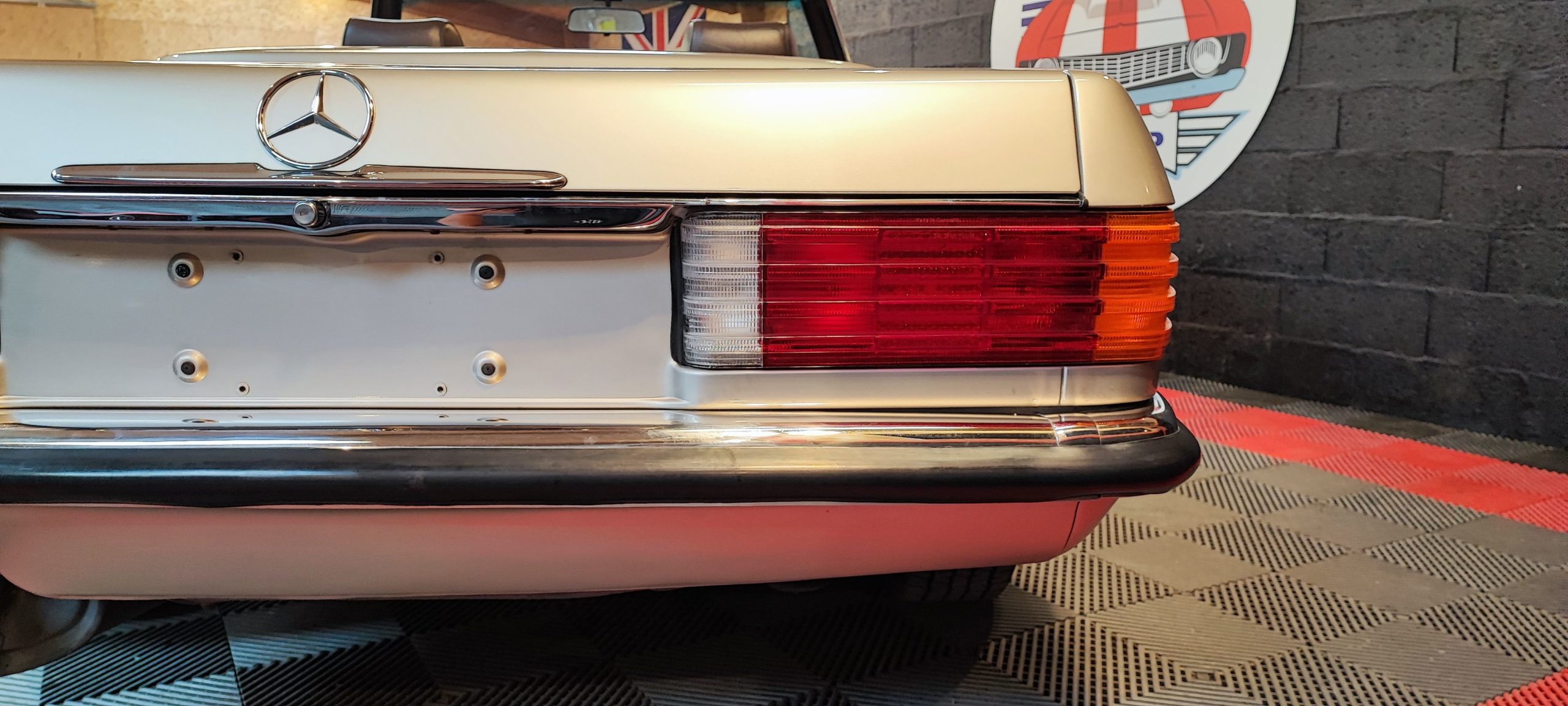 Mercedes-Benz 380 SL – 1985